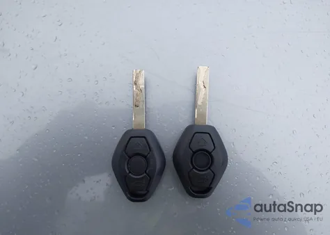 2006 BMW 530I from USA, damaged, VIN WBANE73536CM32075